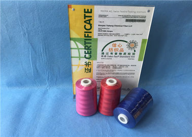 Chiny Różowy / czerwony / niebieski poliester nici do szycia na plastikowym stożku barwionym na tekstylia / odzież dostawca